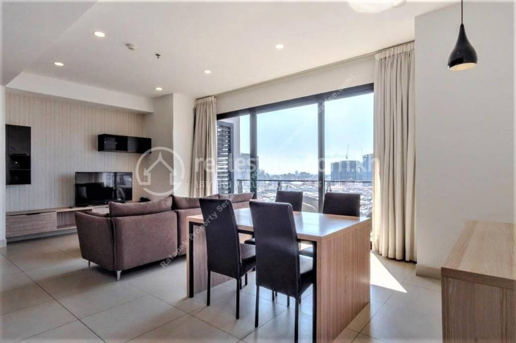 ខុនដូ តម្លៃ $323,000