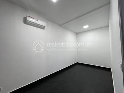 Apartment For Rent in Boeng Keng Kang $900