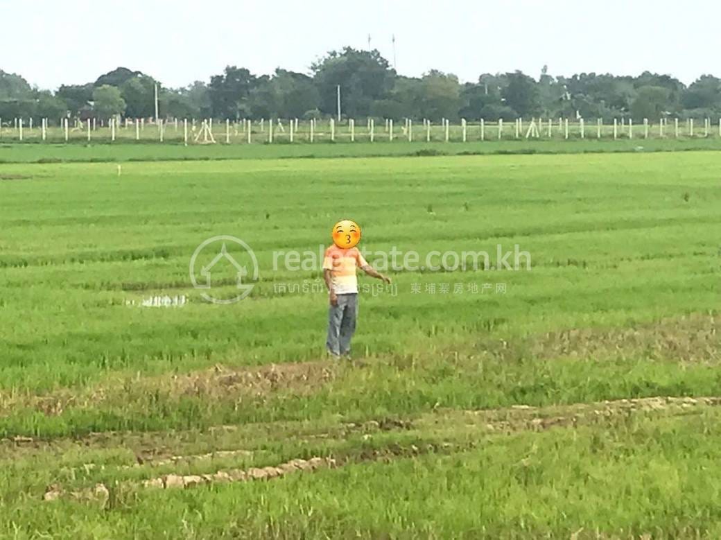 Kien Svay土地出售，价格$458,205