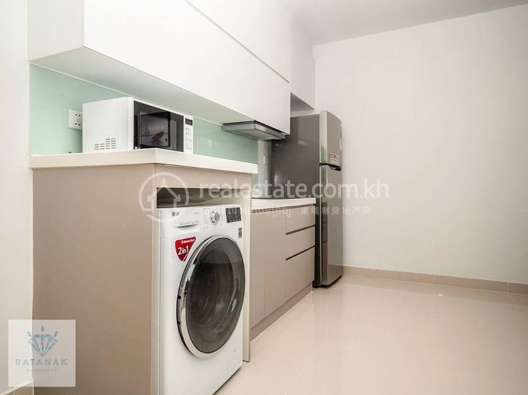 Apartment For Rent in Tonle Bassac, Chamkarmon, Phnom Penh