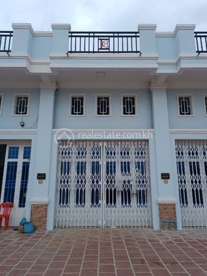 Flat House For Sale in Kamboul $150,000