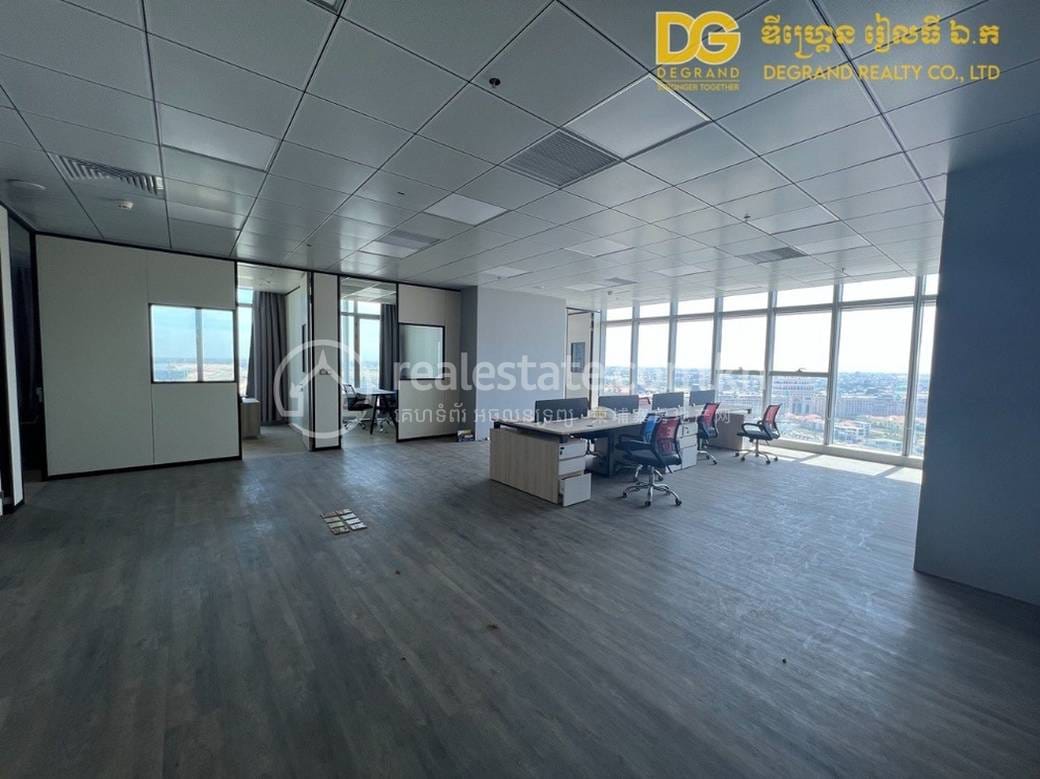 Diamond Twin Tower | Tonle Bassac Kanceláře K pronájmu in Tonle Bassac