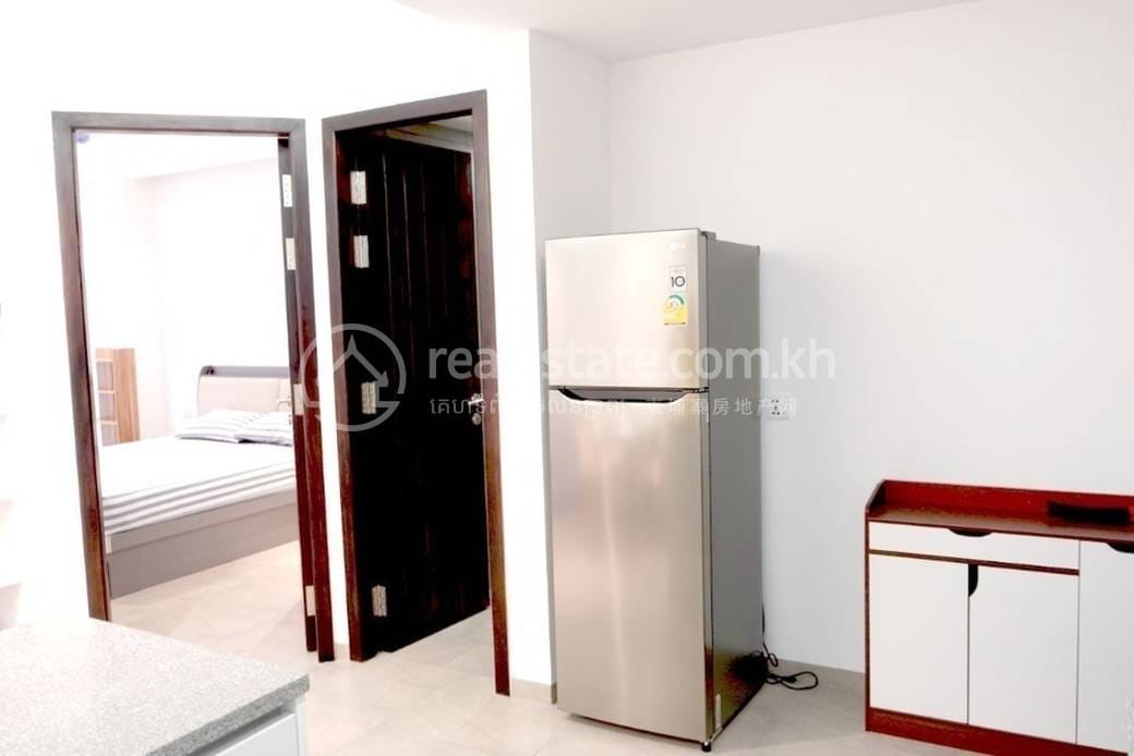 Urban Village Phase 1 | Condo For Sale & Rent with 1 Parking Space