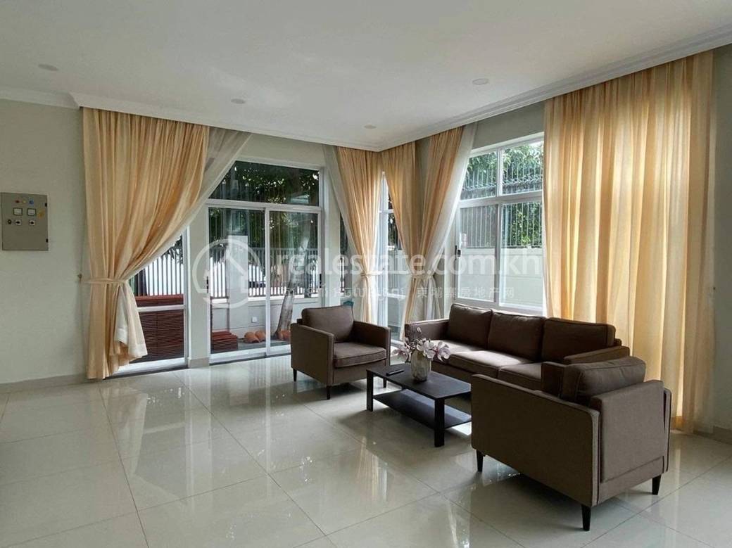 Chamkarmon别墅出租，价格$3,500