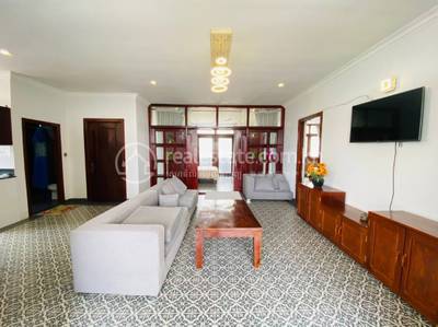 Chamkarmon Apartment For Rent in Chamkarmon
