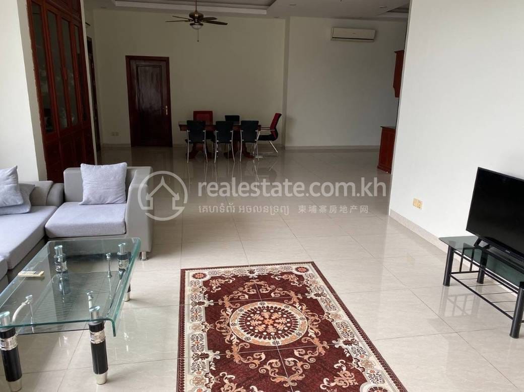 Chamkarmon에 있는 전용면적 130㎡ House and lot 임대