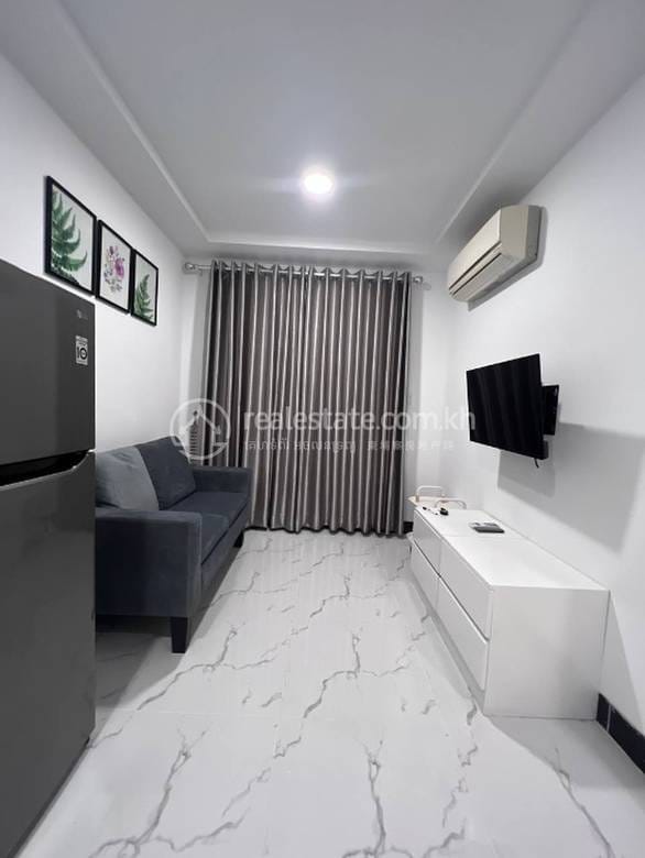 ខុនដូ សំរាប់ជួល នៅToul Kork តម្លៃ $350