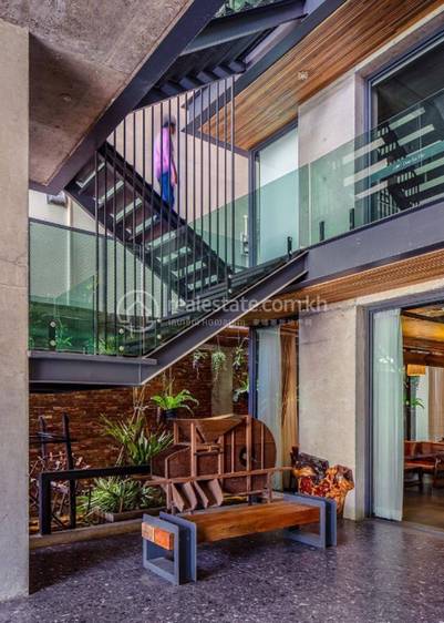 Hotel For Rent in Daun Penh $42,000