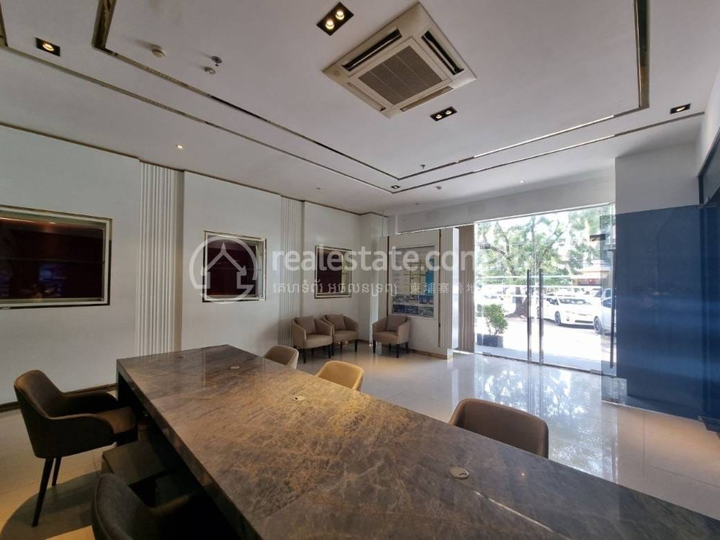 Veal Vong CommercialShophouse For Rent in Veal Vong