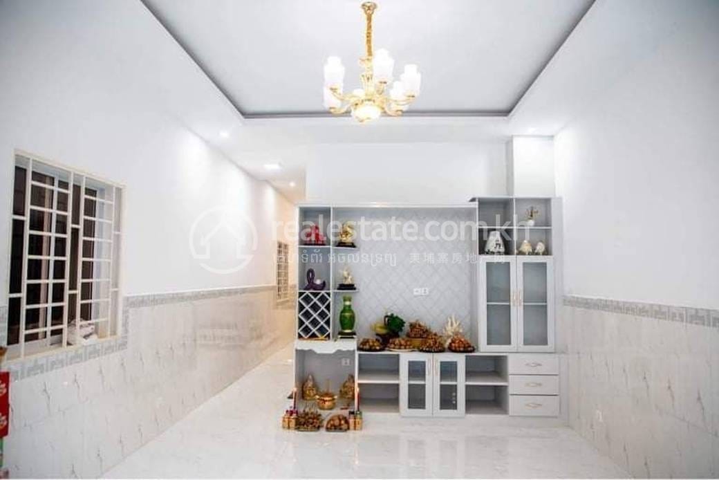 Chaom Chau 1 Maison mitoyenne À vendre à Chaom Chau 1