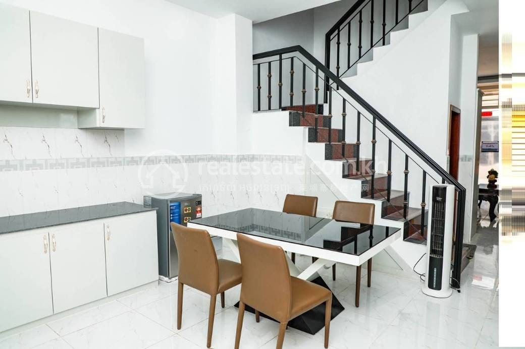 $97,000 Maison mitoyenne