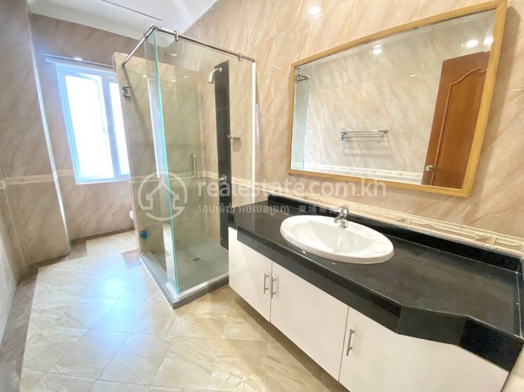 Appartement À louer à Boeng Keng Kang $3,500