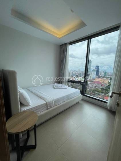 Chamkarmon Apartment For Rent in Chamkarmon
