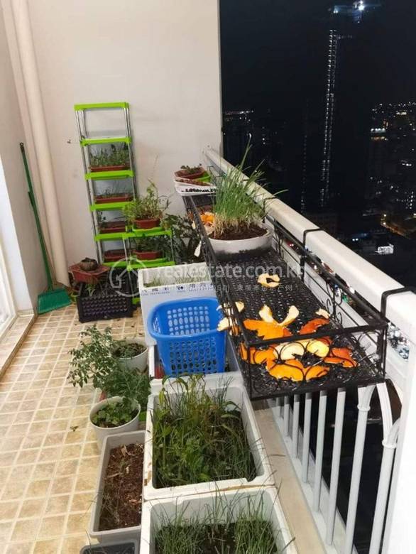 Appartement À louer à Boeng Keng Kang $750