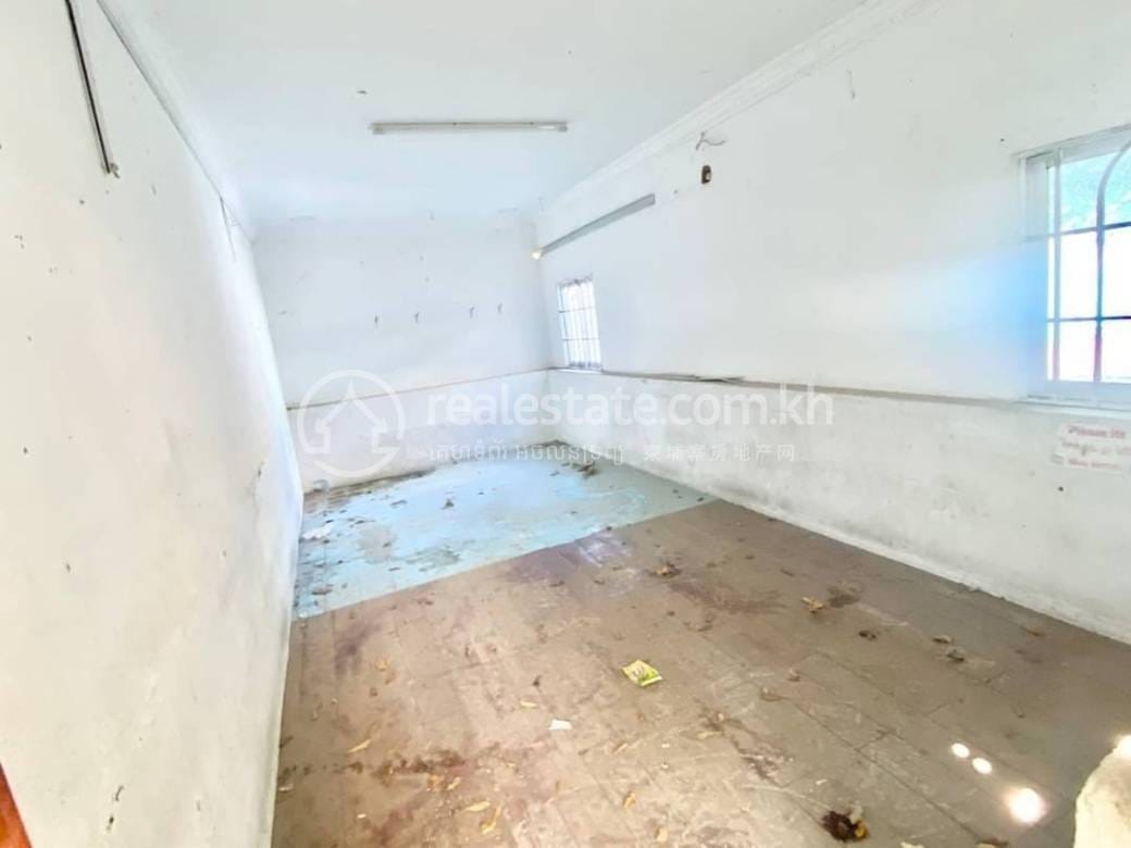 Boeng Keng Kang Villa For Rent in Boeng Keng Kang