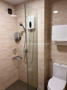 Condo For Rent in Chamkarmon $300