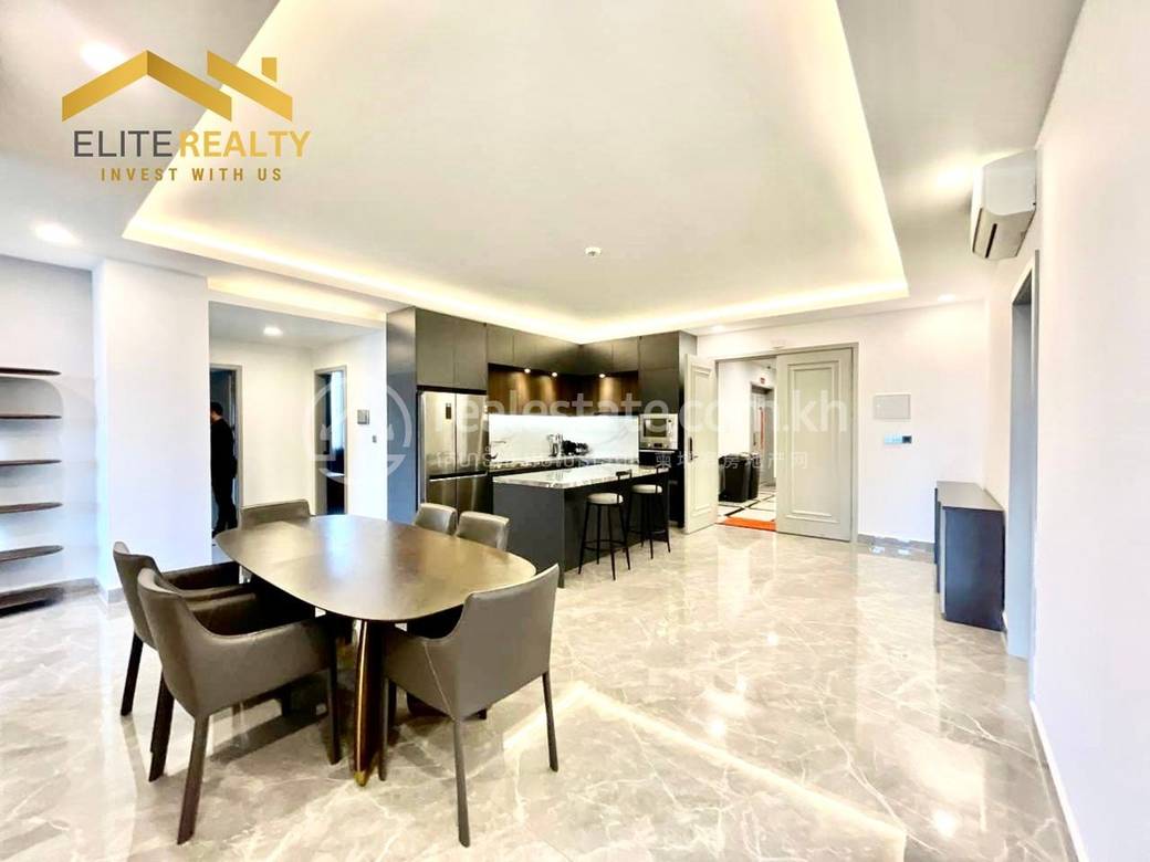 Apartment For Rent with 1 Parking Space