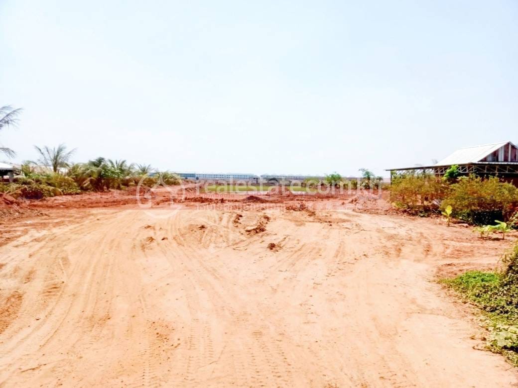 Relief À vendre de 10,774 m² de terrain pour $3,000,000