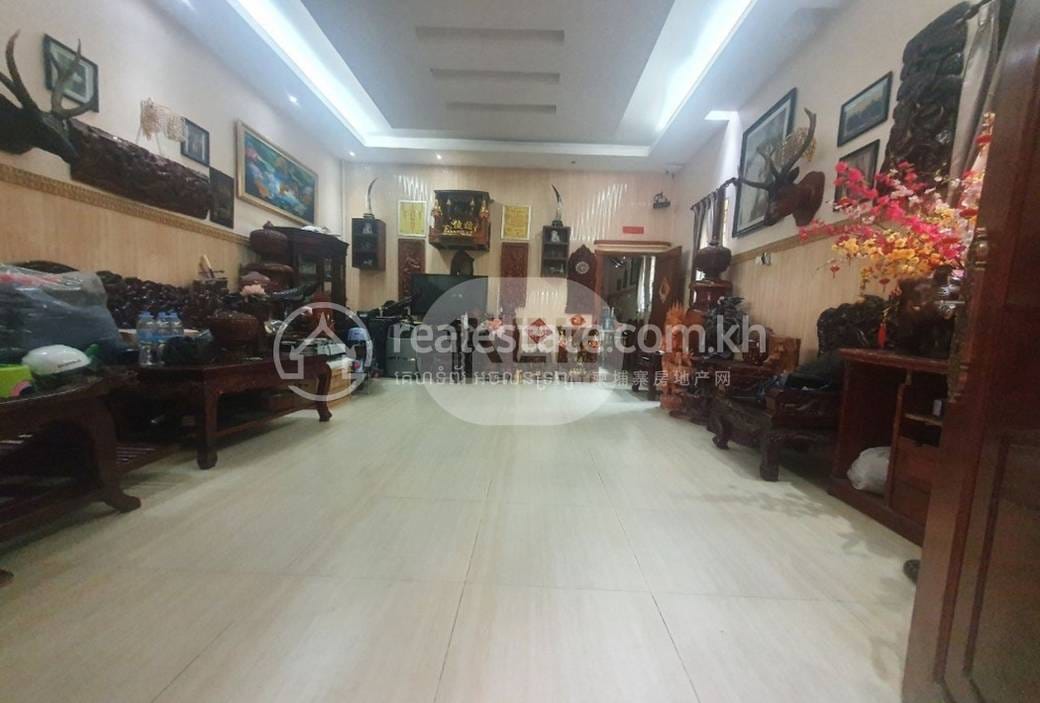 House and lot For Sale with 1 Parking Space