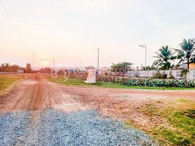  , ដំណាក់អំពិល, អង្គស្នួល, កណ្ដាល
