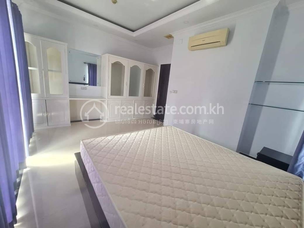 Chamkarmon Apartment For Rent in Chamkarmon