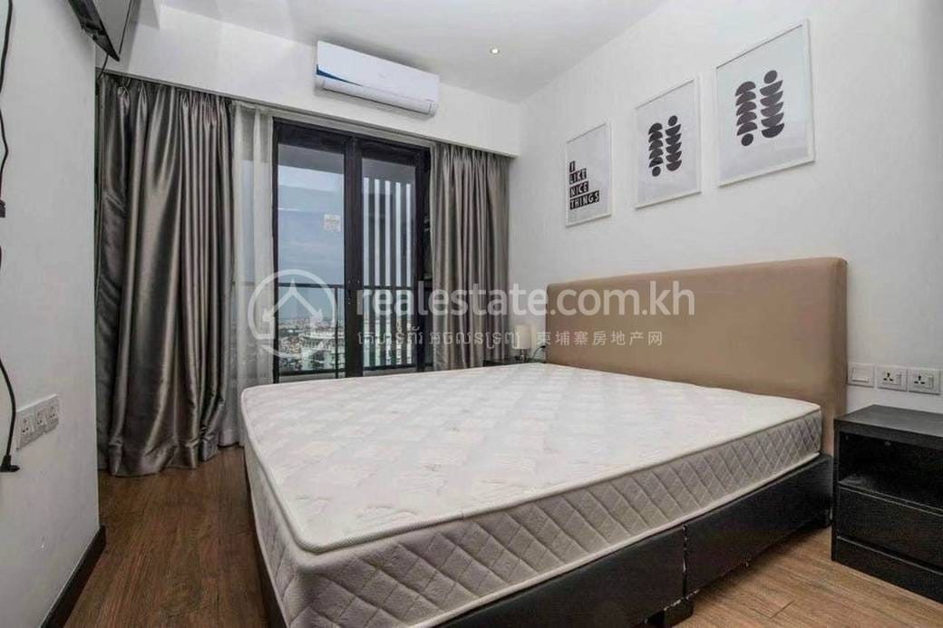 Chamkarmon Condo For Rent in Chamkarmon