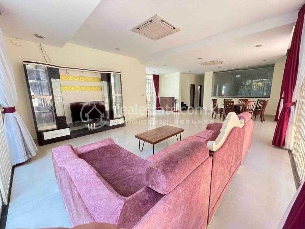 House and lot Для Аренды in Тонле Бассак, Чамкармон, Пномпень