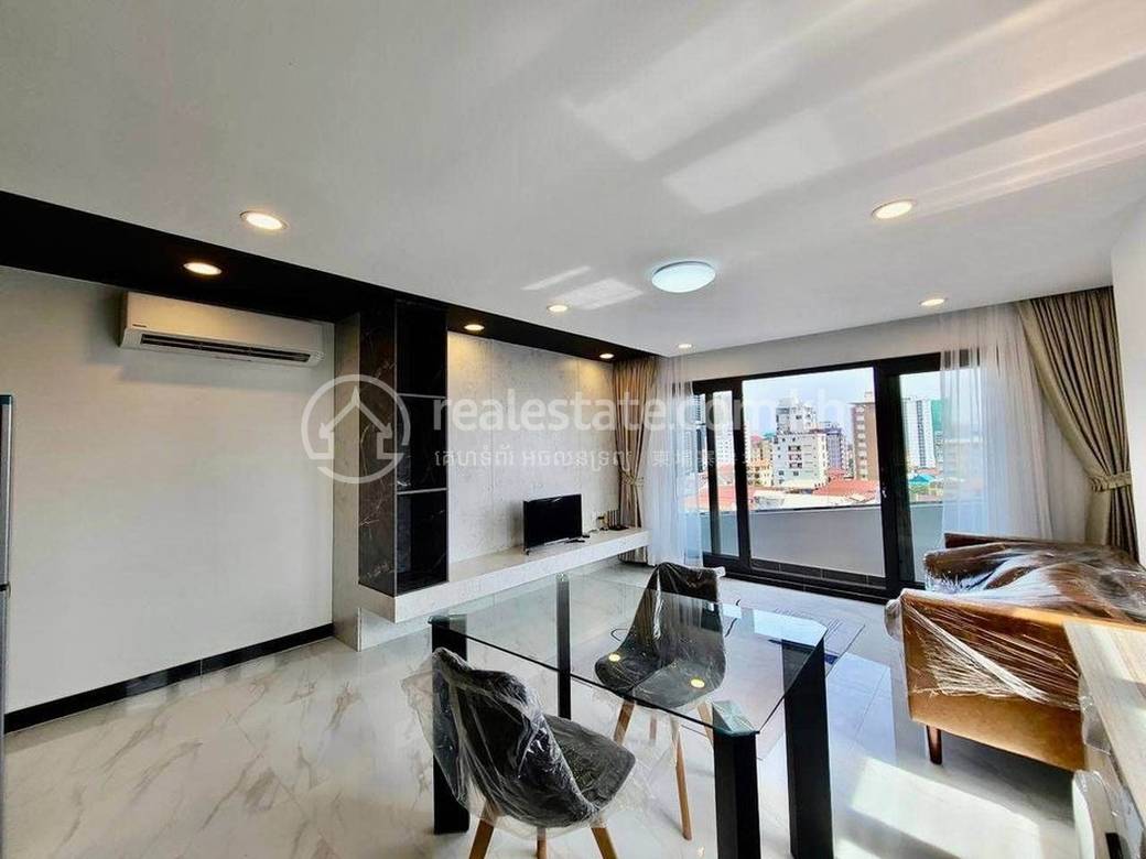 Chamkarmon Condo For Rent in Chamkarmon
