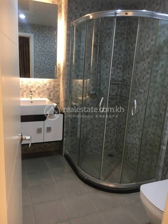Condo À louer à Chamkarmon $250