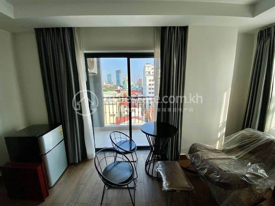 Condo À louer à Chamkarmon $650