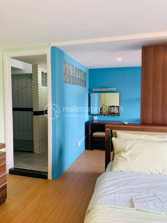 Apartment For Rent with 1 Parking Space