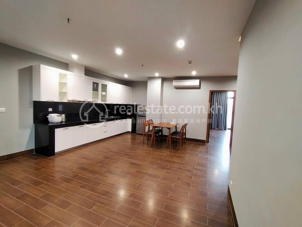 Apartment For Rent in Tonle Bassac, Chamkarmon, Phnom Penh