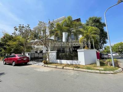 residential Twin Villa1 for rent2 ក្នុង Chak Angrae Leu3 ID 2273684