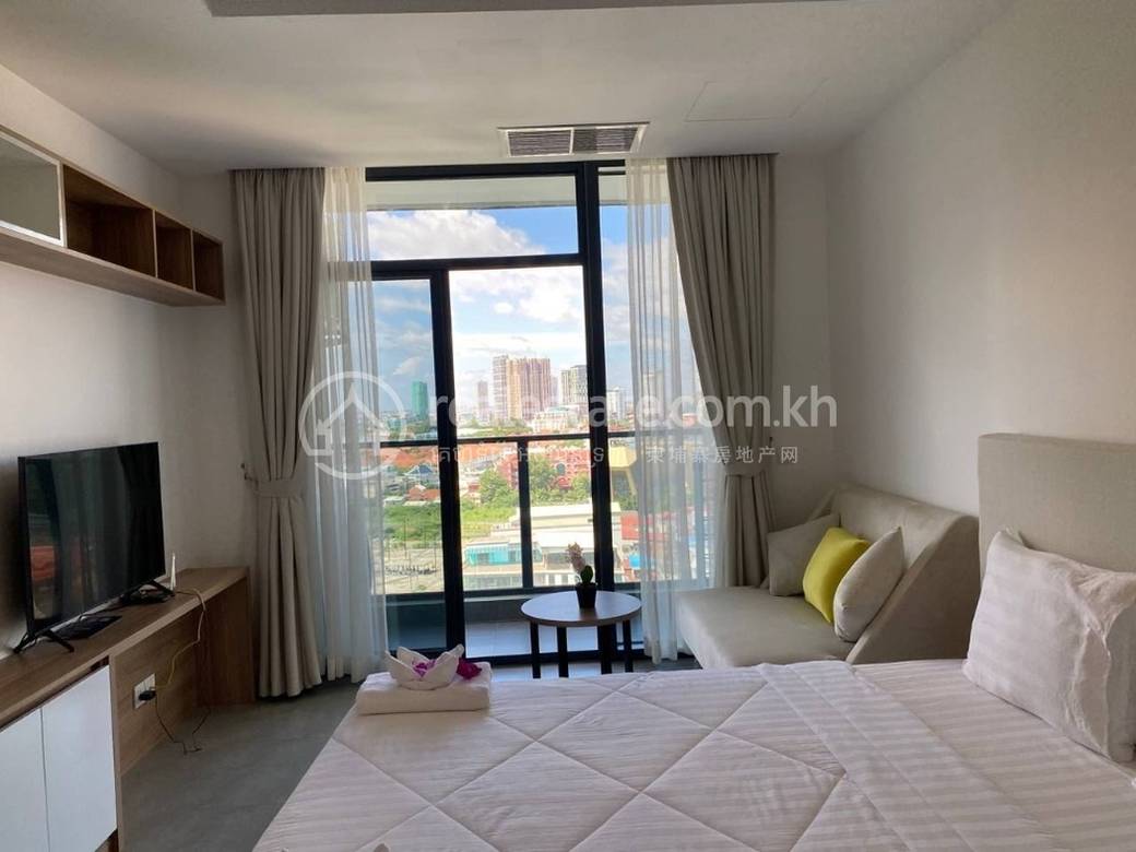 Tonle Bassac Apartment For Rent in Tonle Bassac
