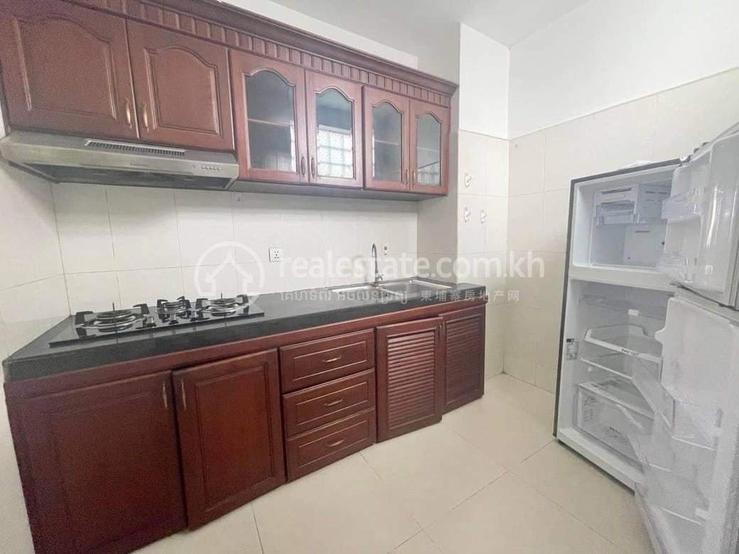 Apartment For Rent in Chamkarmon $550