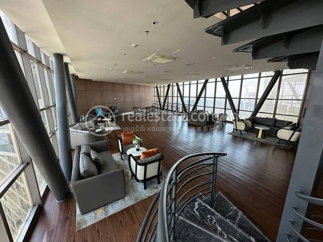 Apartment For Rent with 1 Parking Space