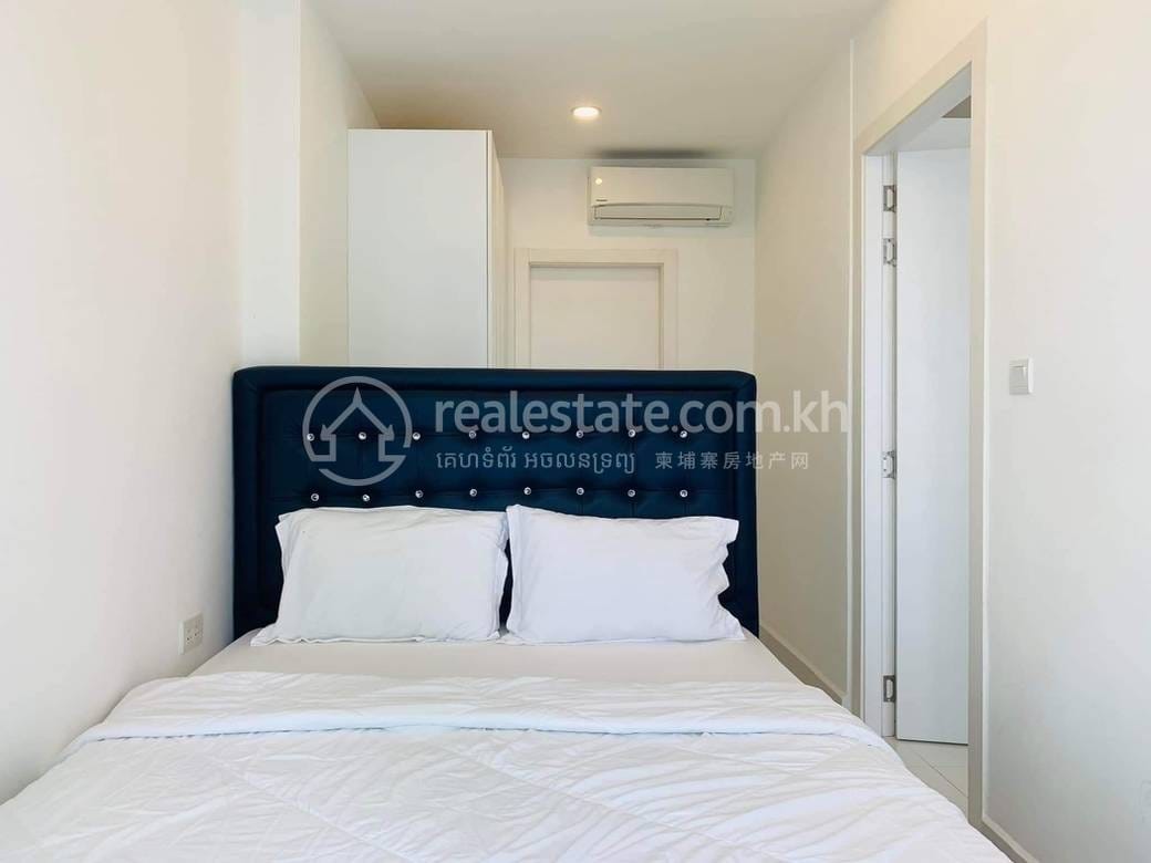Apartment For Rent with 1 Parking Space