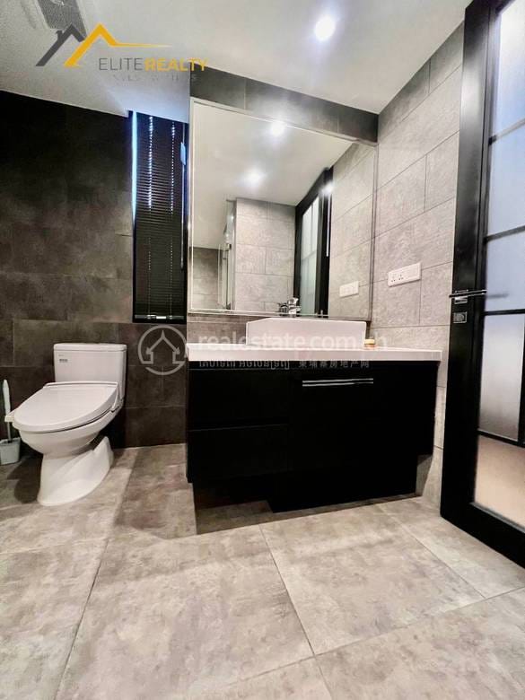 Apartment For Rent with 1 Parking Space