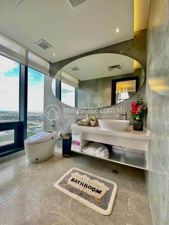 Condo À louer à Chamkarmon $12,000
