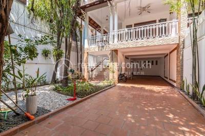 residential Villa for rent in BKK 1 ID 227196