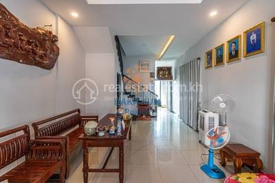 កណ្ដែក, ប្រាសាទបាគង, សៀមរាប