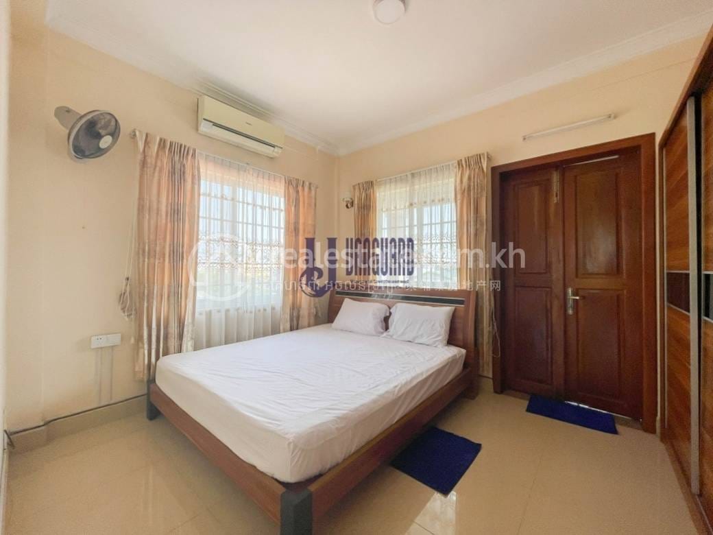 อาคาร For Sale & Rent ใน Chamkarmon $4,500,000