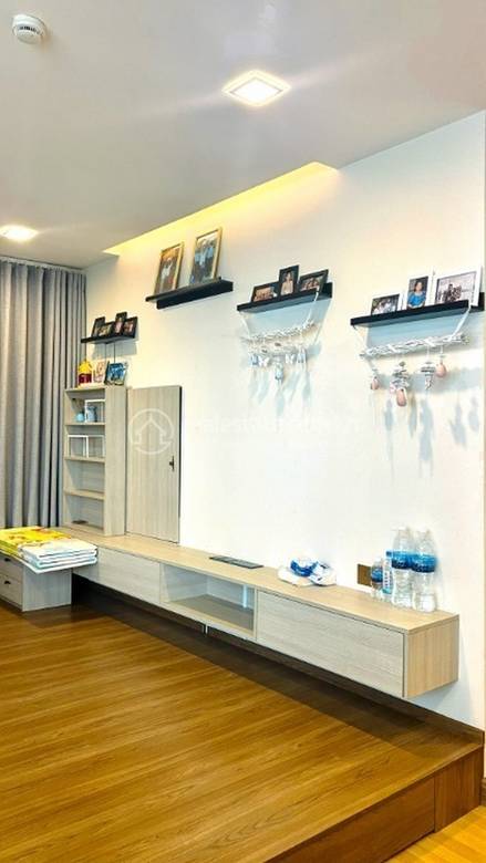 Olympia City | 7 Makara Condo For Rent in 7 Makara