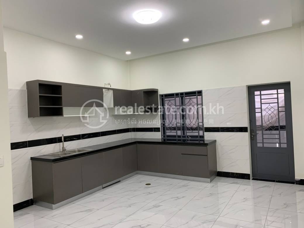 House and lot Na prodej in Kien Svay $115,000