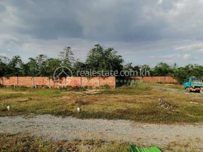 ក្រោយបុរីទេសចរណ៍ ក្រោយបុរីទេសចរណ៍, Chreav, เสียมราฐ, เสียมราฐ