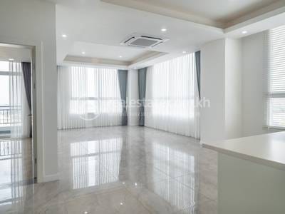 Gold Class Sen Sok Serviced Residence | Tuek Thla Condo À vendre à Tuek Thla