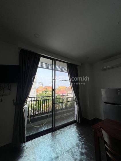 Apartment For Rent in Tonle Bassac, Chamkarmon, Phnom Penh
