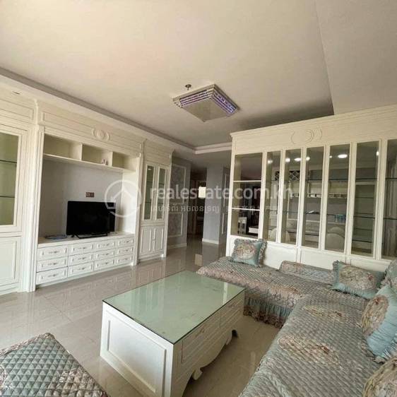 Condo For Rent in 7 Makara $1,000