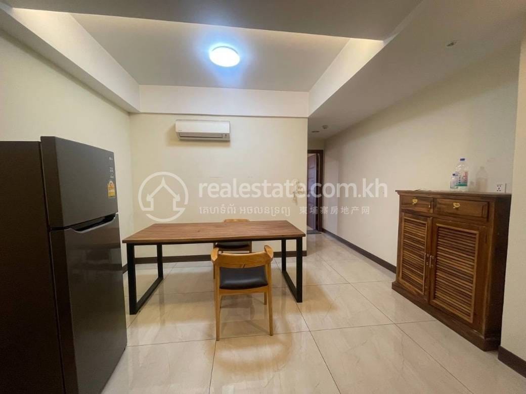 Chamkarmon Condo For Rent in Chamkarmon