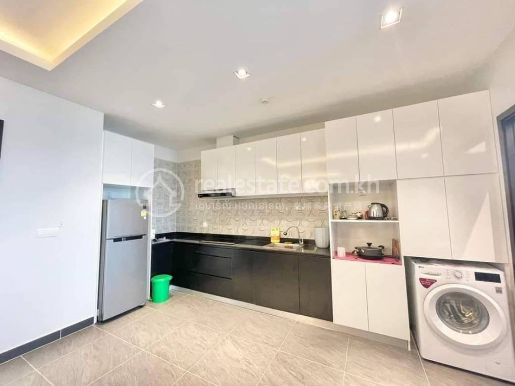 Apartment For Rent in Daun Penh $1,300